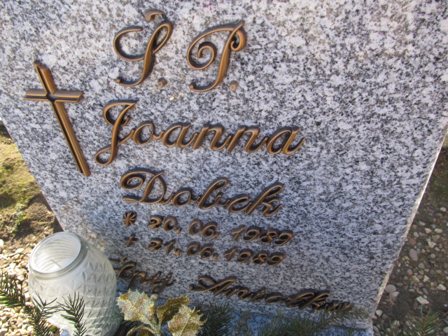 Joanna Dobek 1989 Luzino - Grobonet - Wyszukiwarka osób pochowanych