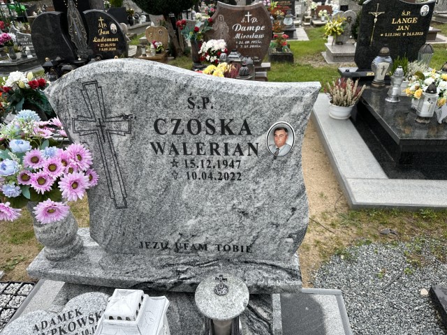 Adam Skrzypkowski 1975 Luzino - Grobonet - Wyszukiwarka osób pochowanych