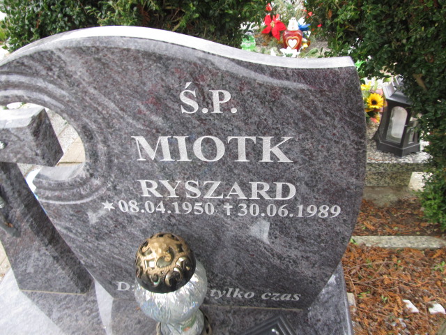 Grób Ryszard Miotk
