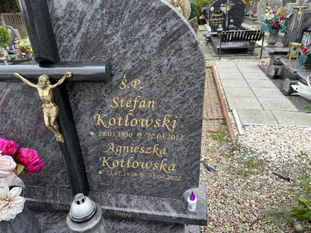 Agnieszka Kotłowska 1939 Luzino - Grobonet - Wyszukiwarka osób pochowanych