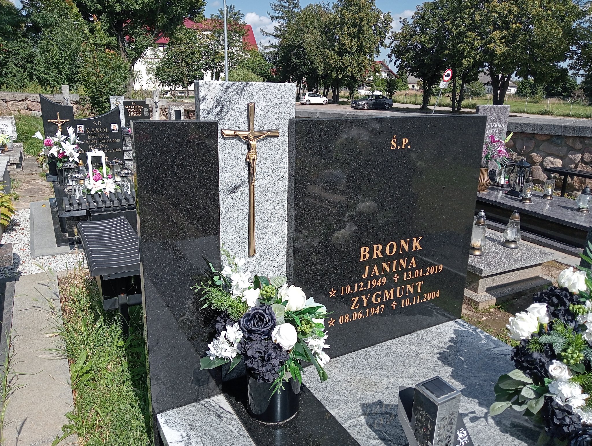 Janina Bronk Luzino - Grobonet - Wyszukiwarka osób pochowanych